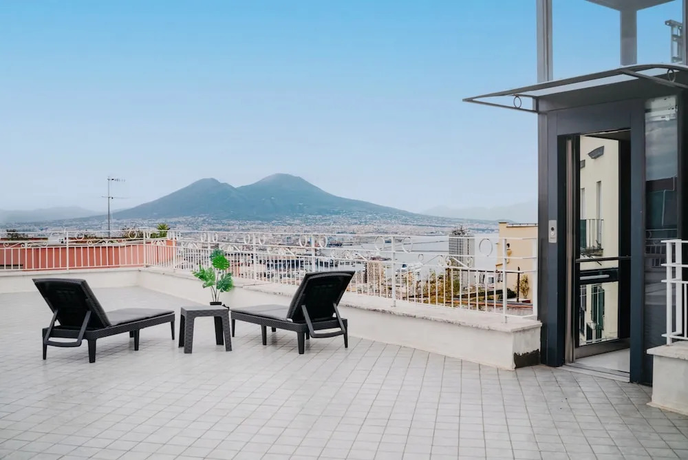 Vista Napoli Residence by Casa Napoletana