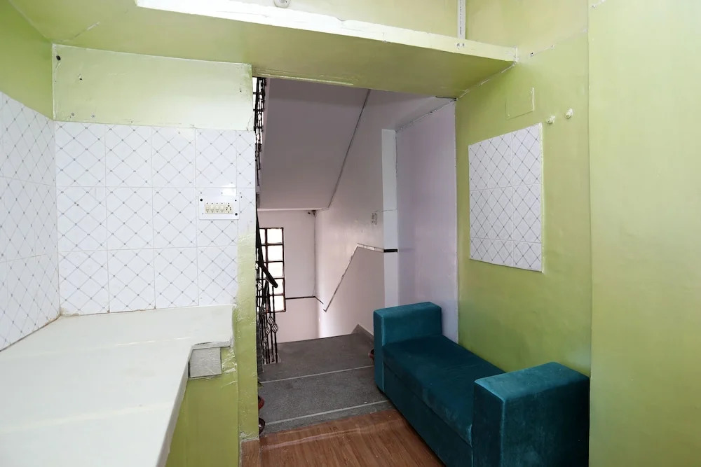OYO 9534 Hotel Heights