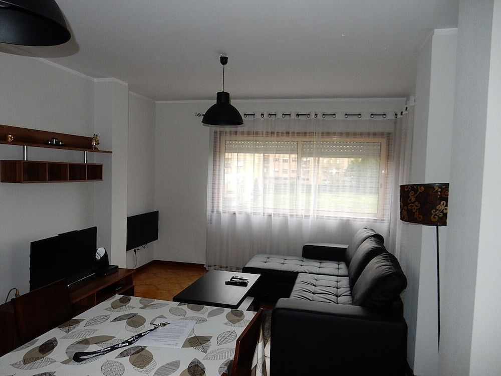 Praceta Almeida Garrett Apartment
