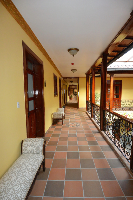 Hotel La Basílica Quito
