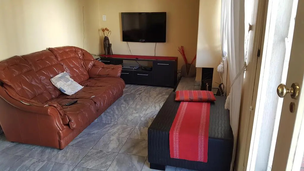 Zinzanathi Guest house