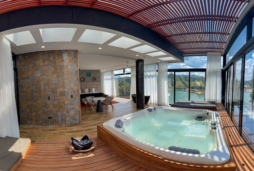 Vivanti Resort
