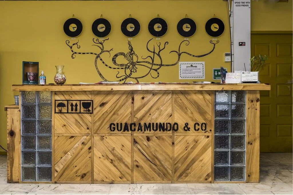 Guacamundo Beach Hostel
