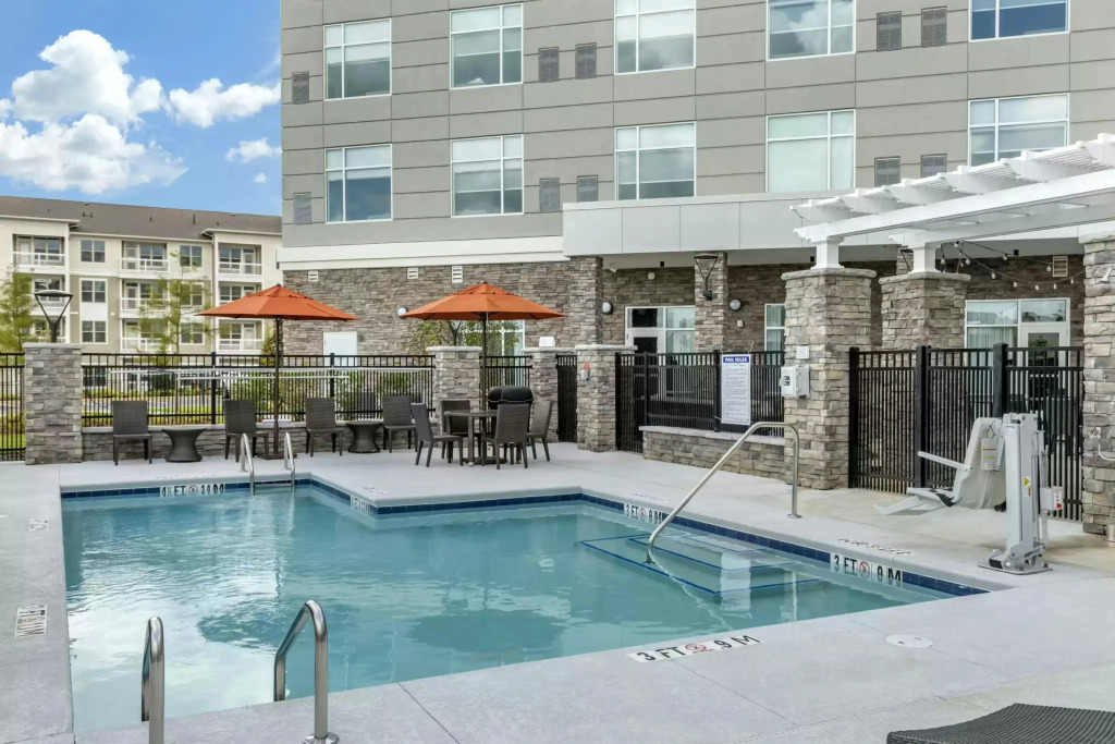 DoubleTree by Hilton Greenville Woodruff Road
