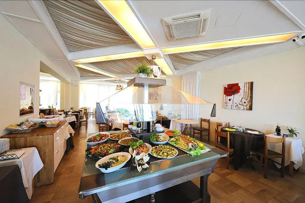 Hotel Thea