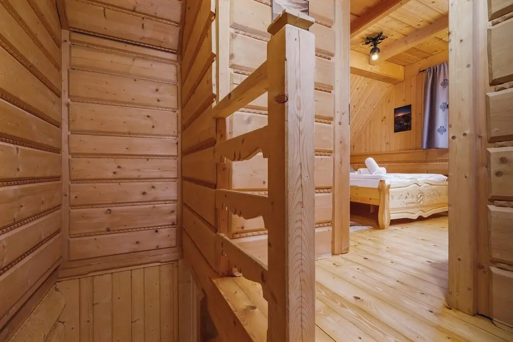 Luxurious Highlander Cottage by Renters
