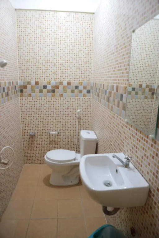 Centillo Travellers Inn