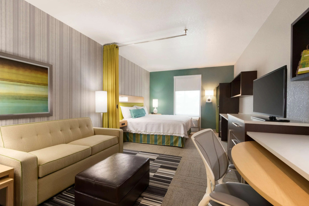 Home2 Suites by Hilton Houston Stafford - Sugar Land