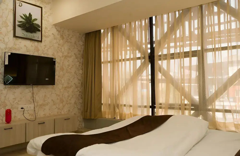 THE DENARY SUITES