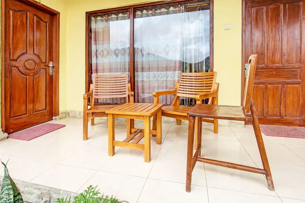 Hotel O Ujung Samalas HomestayNearLapangan Sembalun Bumbung