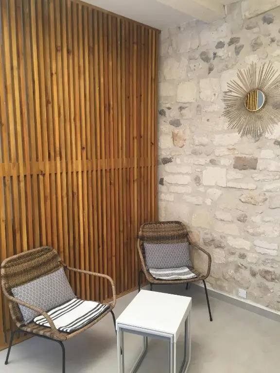 Studio climatisé, La Cloison