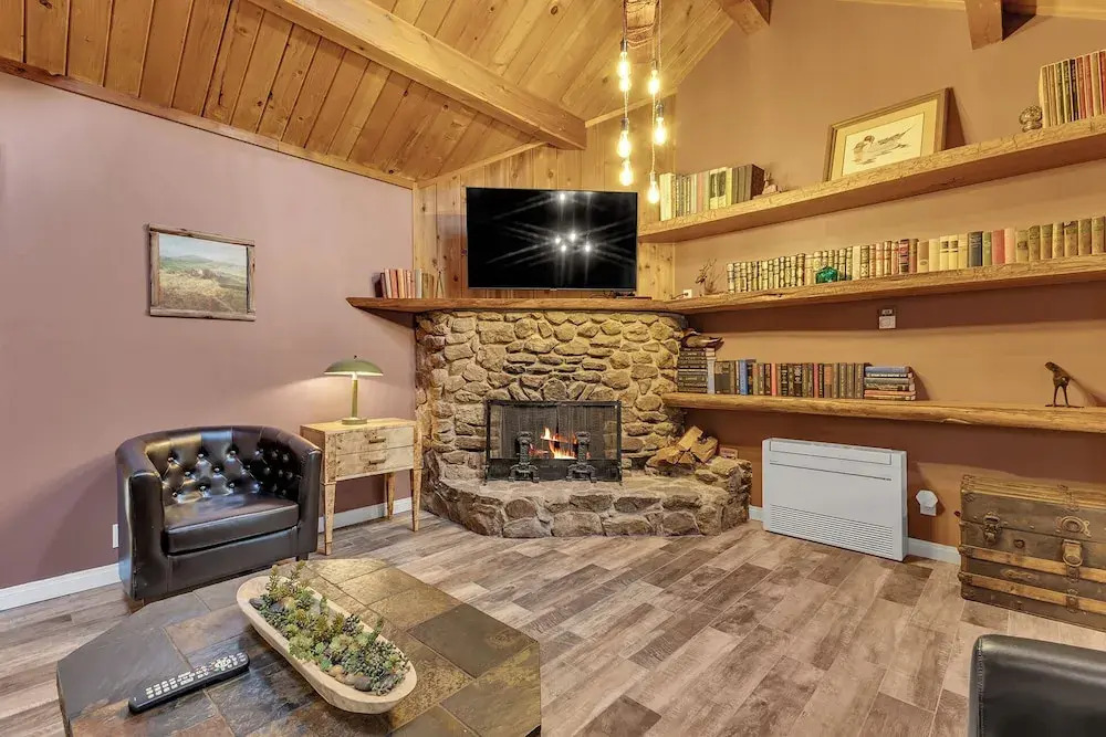 Idyllwild Inn