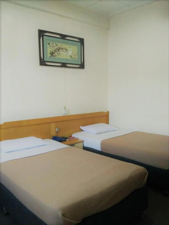Ang's Hotel