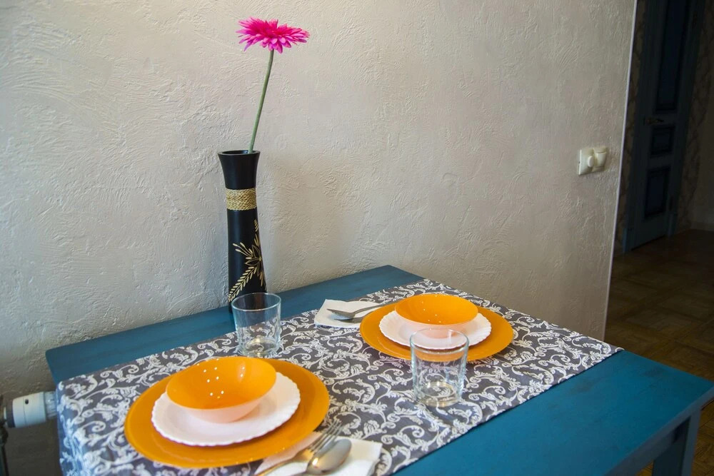 Apartment on Uchebnaya 20