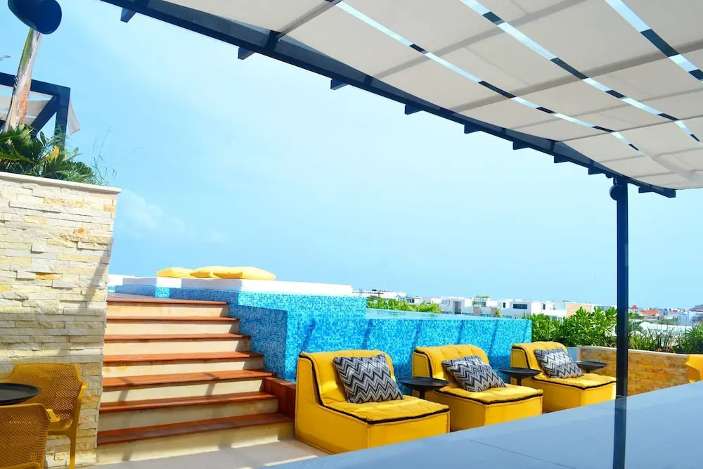 Modern Department With the Best Location, Skybar & Gym