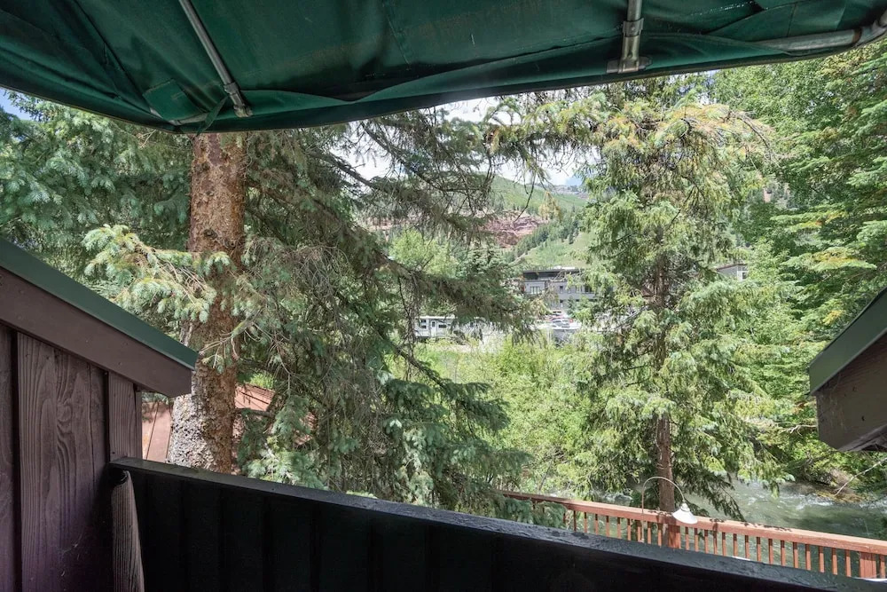 Manitou Lodge 10 by Alpine Lodging Telluride