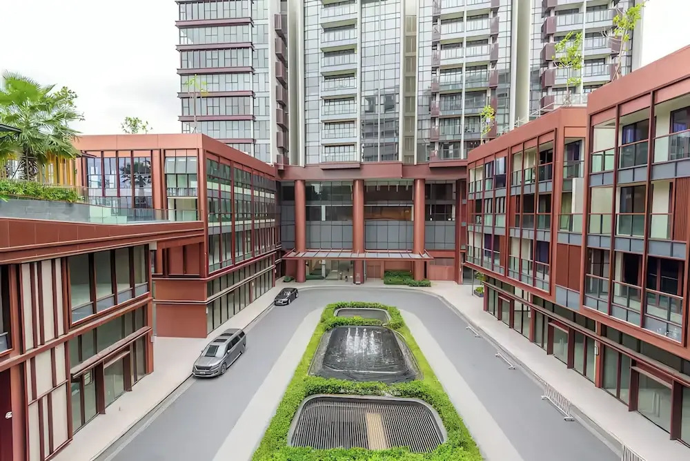 The Metropole - Horizon View Riverside