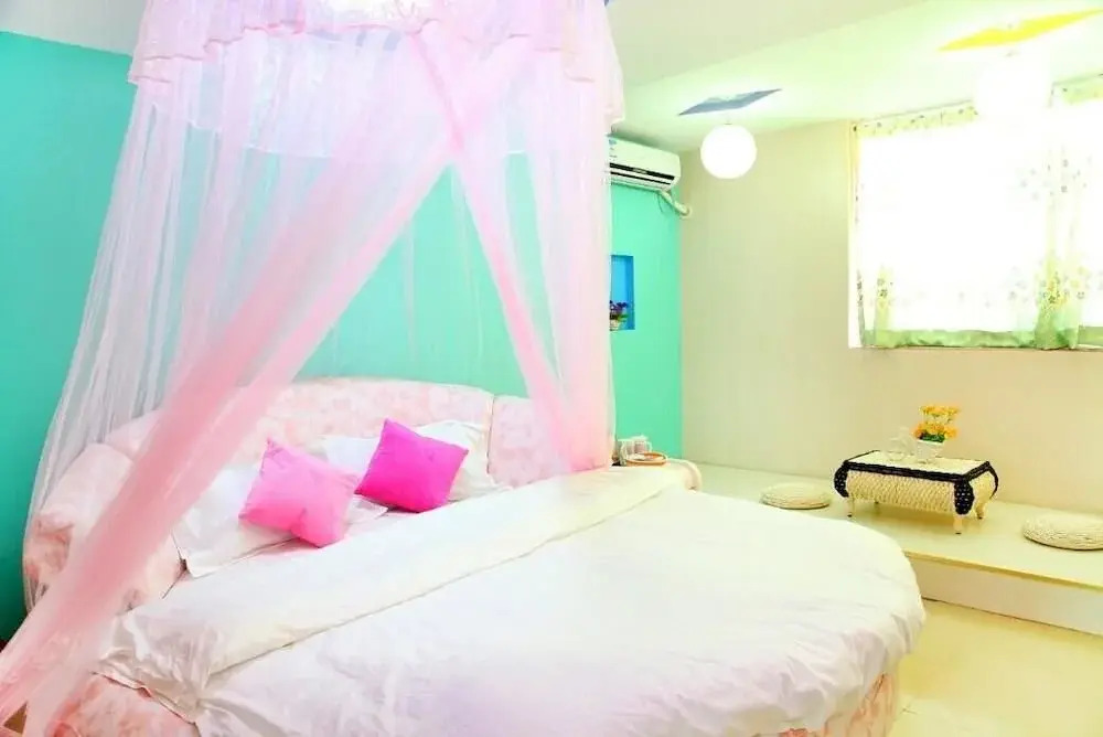 Xiamen Bloom Pinellia Holiday Home