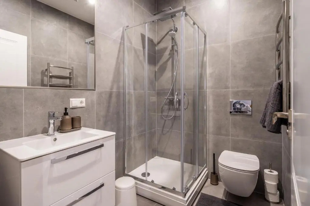 Lacplesa24 - Modern Studios in Riga City Center