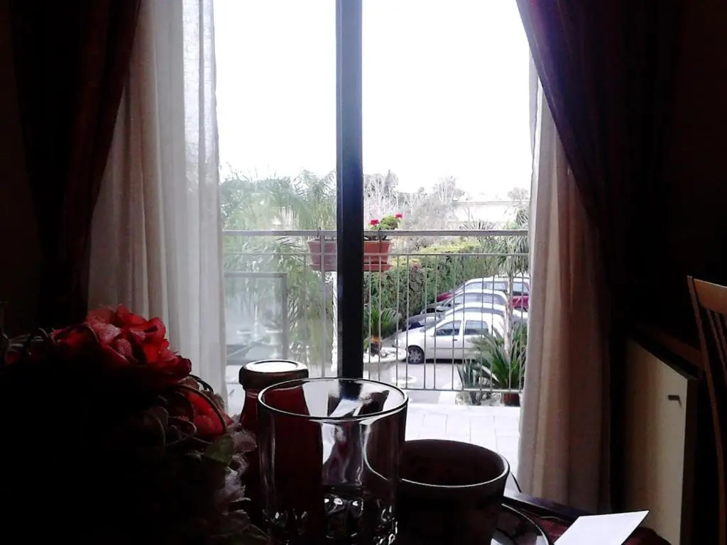Hotel Happy Days