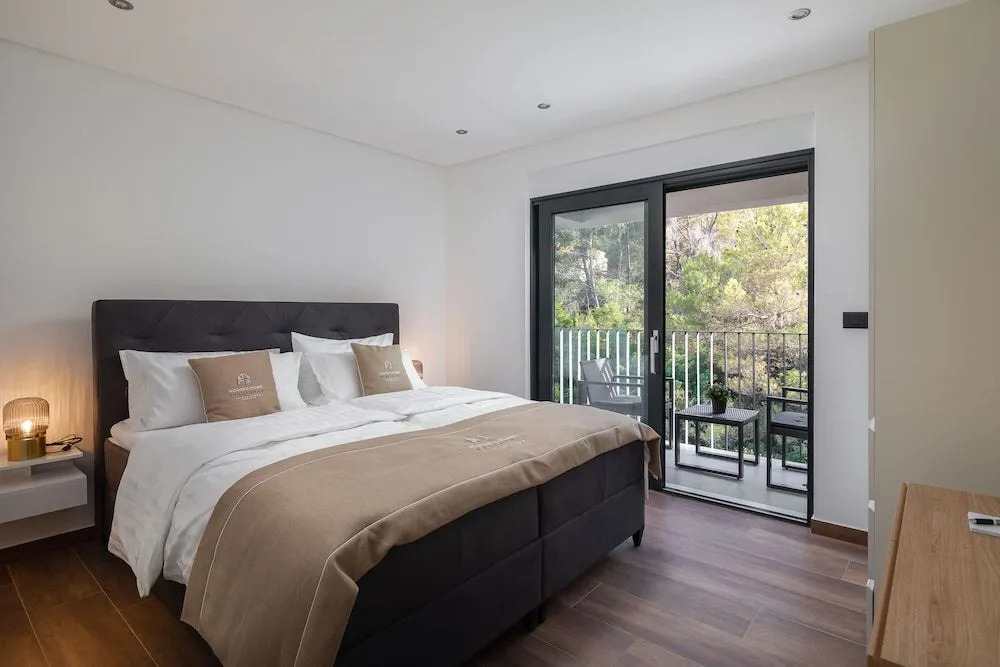 House & Home Slatine