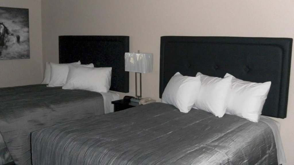 Stampeder Inn