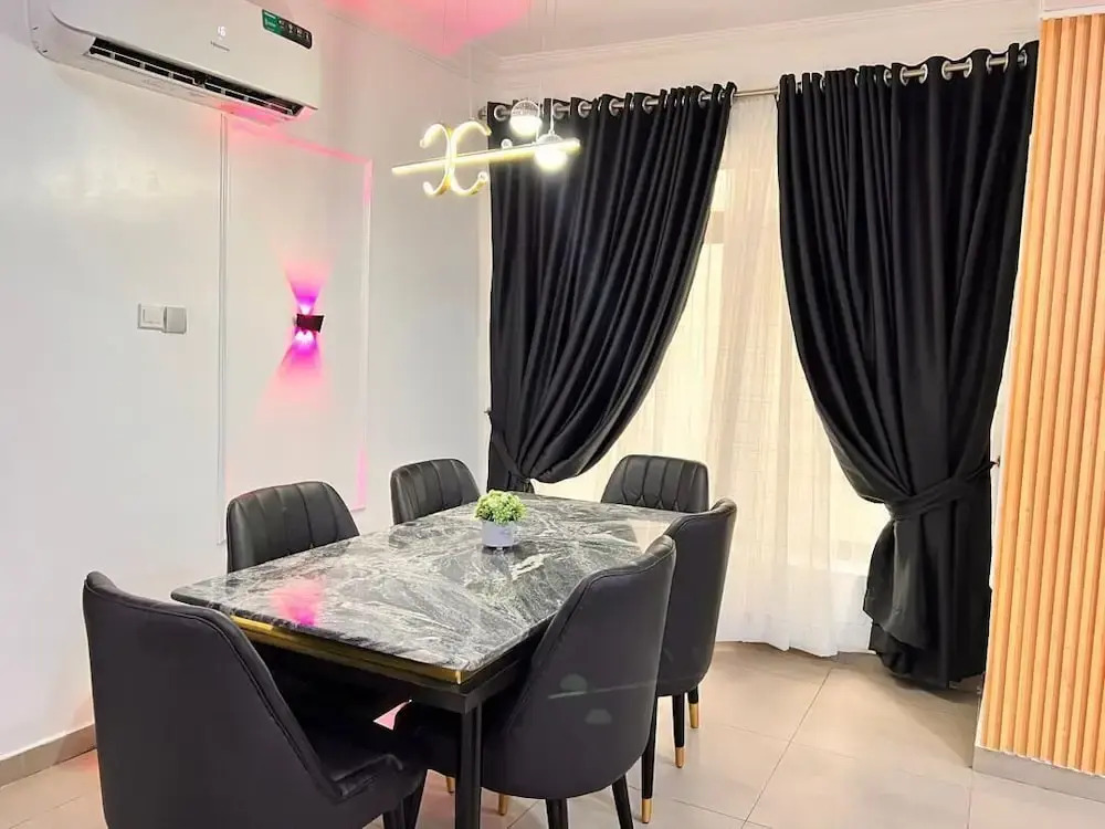 Service Apartment Hub
