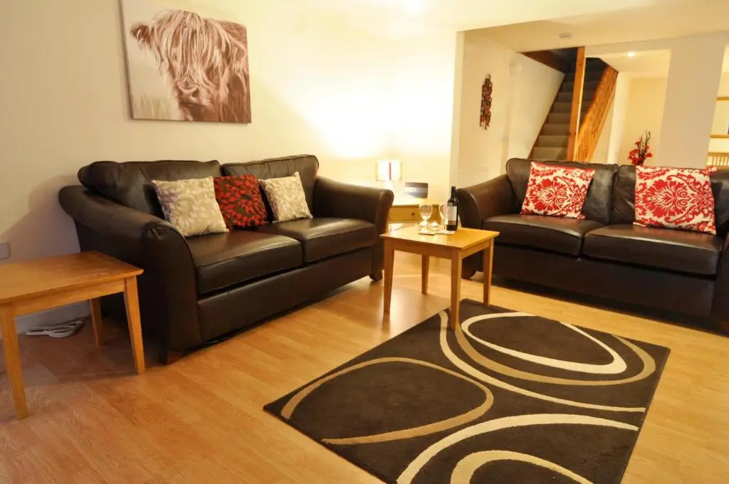 Dufftown Square Apartment