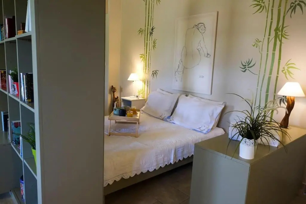 Apartment with garden in Thessaloniki