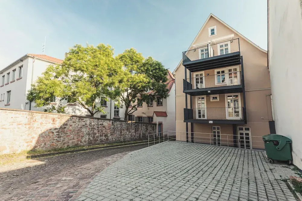 Ferienwohnungen und Boardinghouse Heimbach in Lahr
