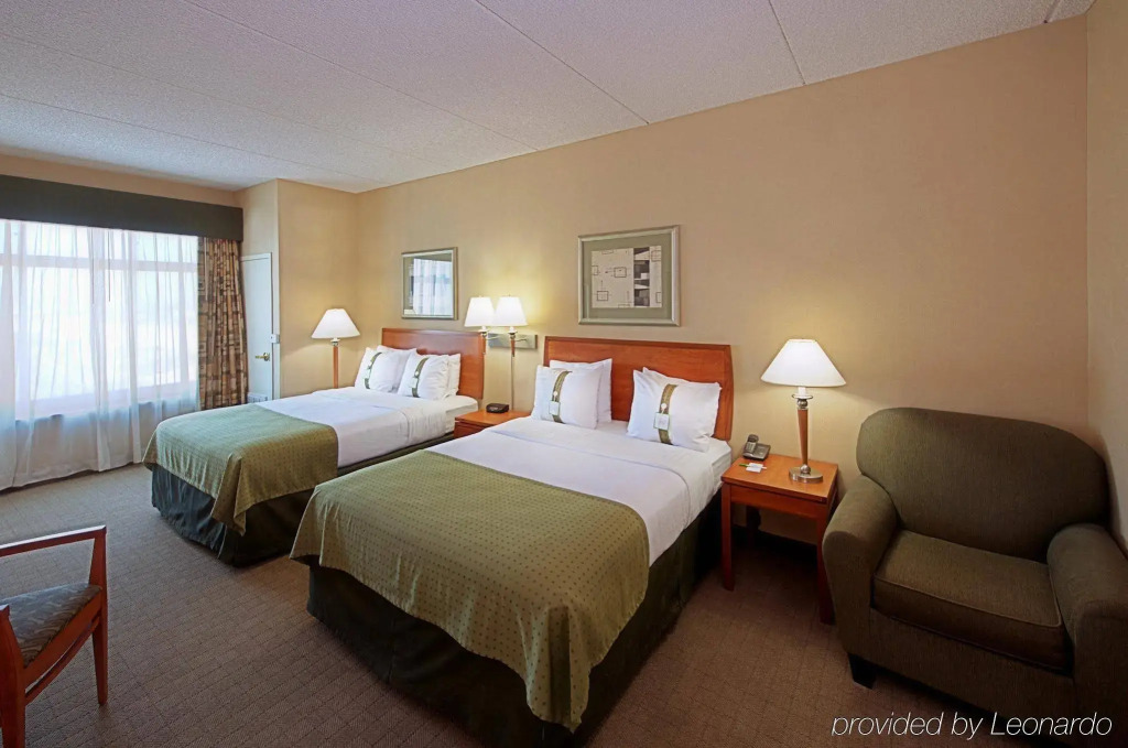 Holiday Inn & Suites Goodyear - West Phoenix Area by IHG