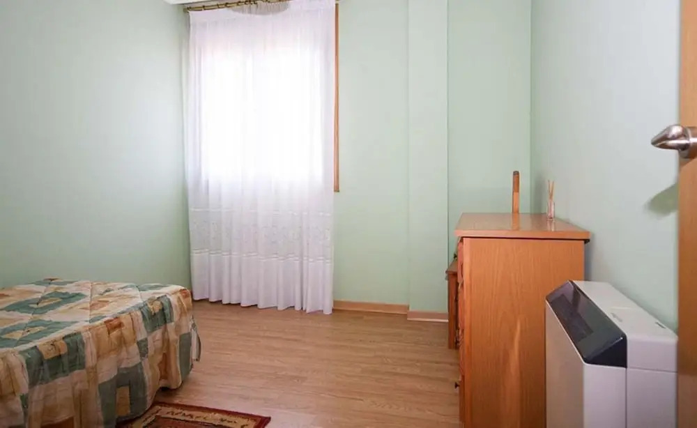 Apartment - 3 Bedrooms with Sea views - 107773