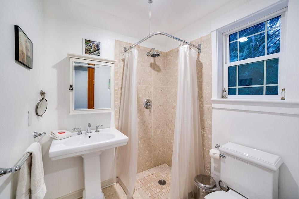 Mt. Baker - 5 Bedroom Cabin - RNU 65341