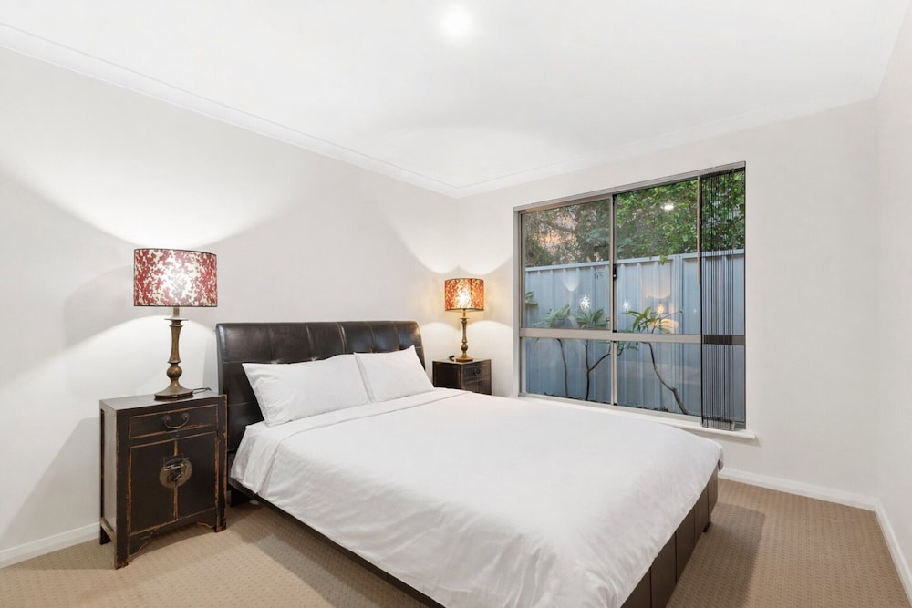 Spacious Family Home in Wannanup Mandurah
