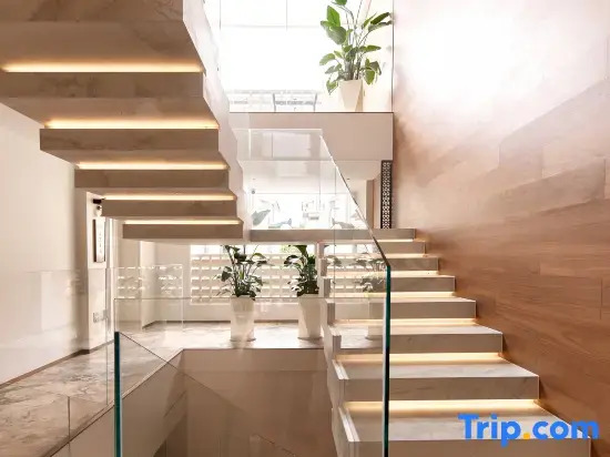 Muxi AffordableLuxury Light Luxury Homestay (Kunming Dianchi Lake Scenic Area)