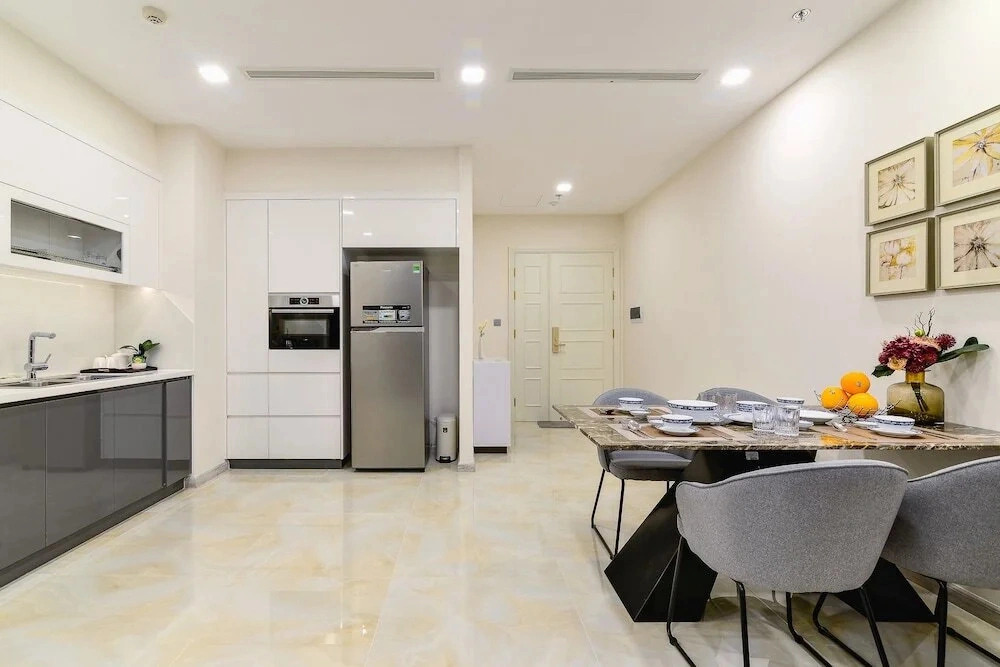 Liam Service Apartment - Vinhome Bason