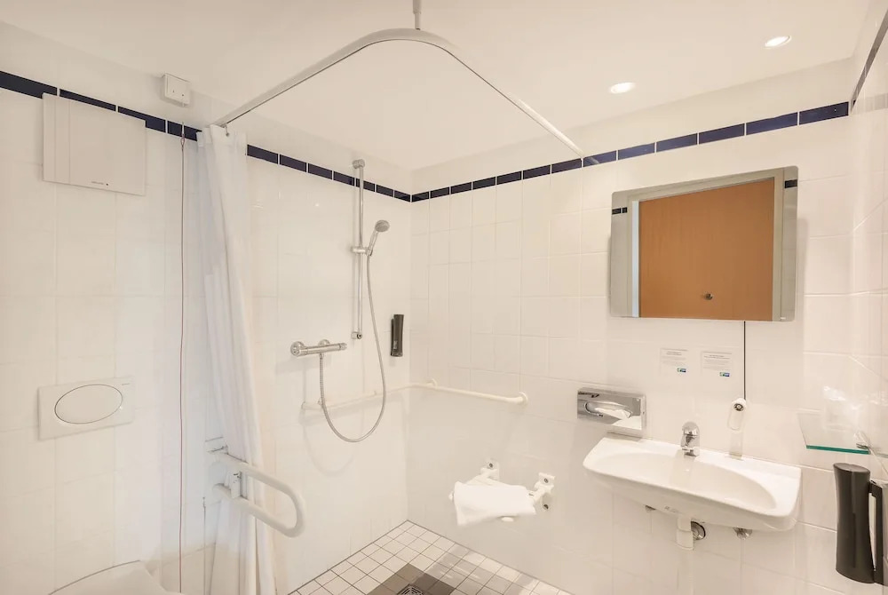 Holiday Inn Express Cologne Muelheim by IHG