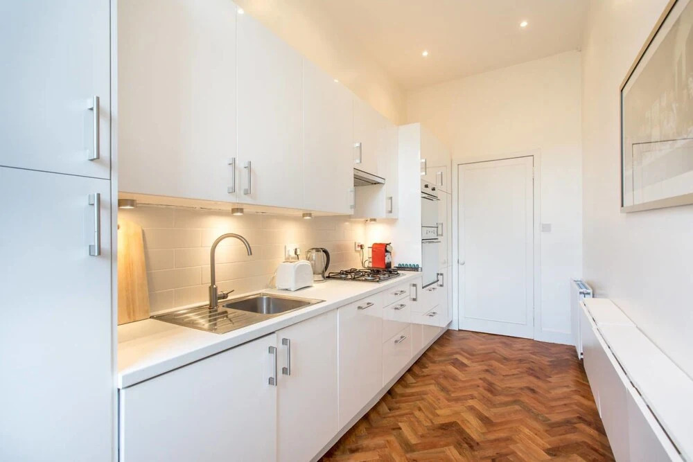 Old Town Castle Terrace 3 Bedroom Apartment
