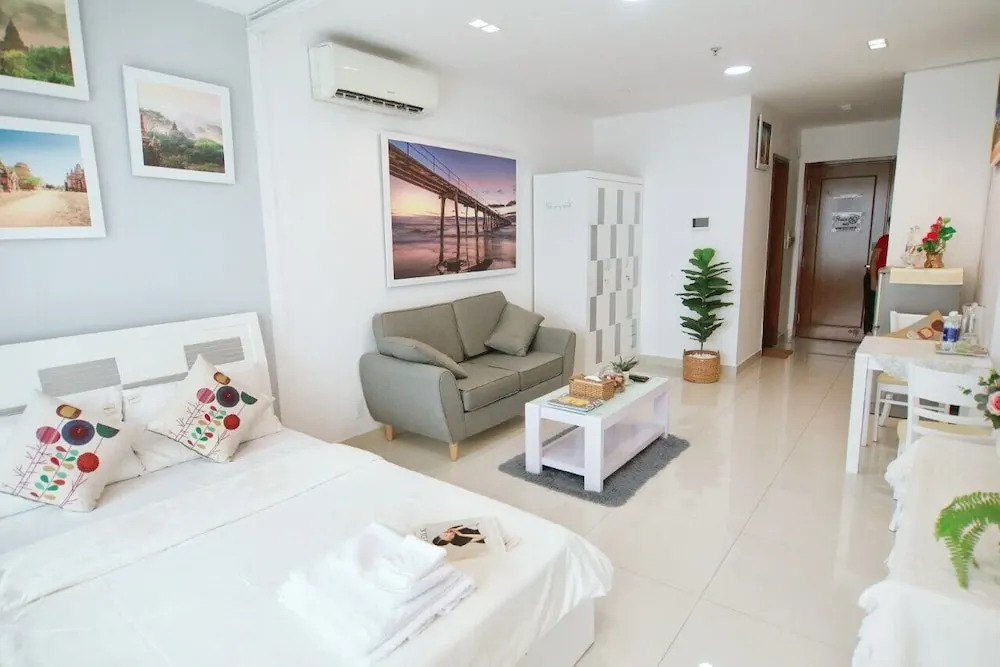 Jolie Home - Sky Center - Block A