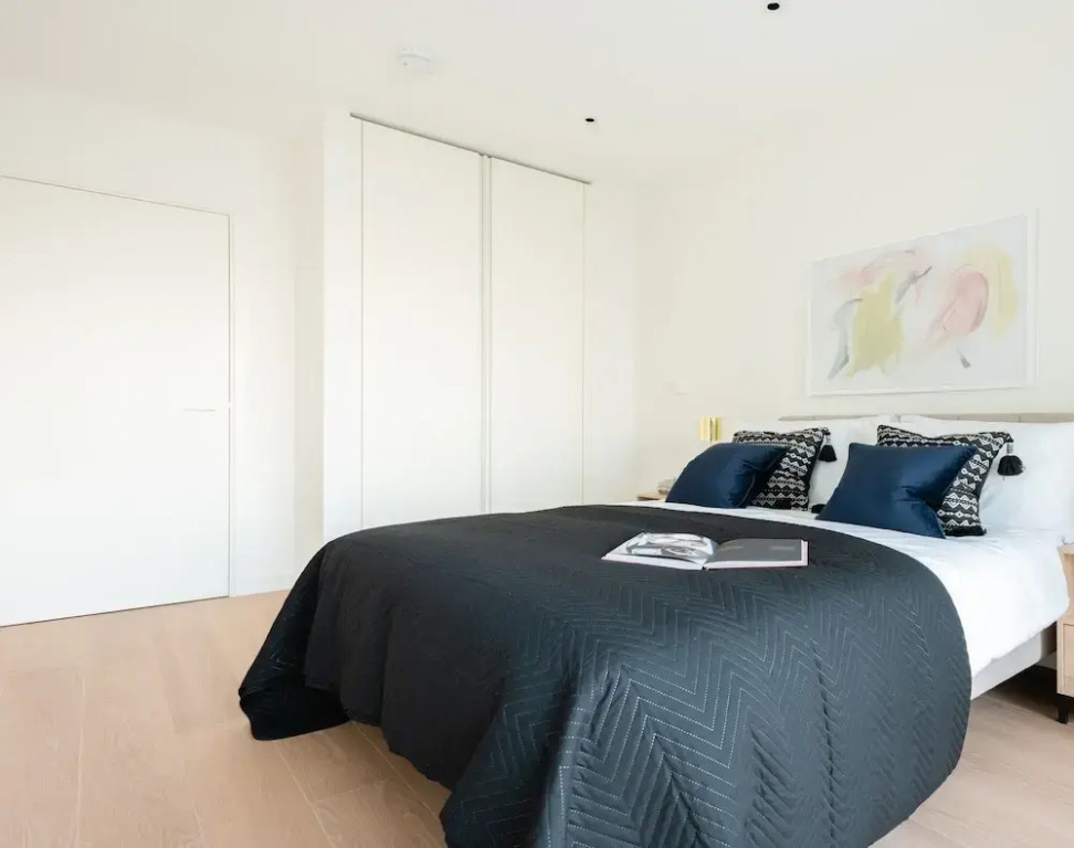 Platinum Apartments in Southwark 9992