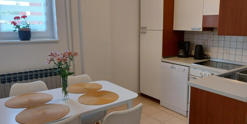 Seaside Villa - App 2