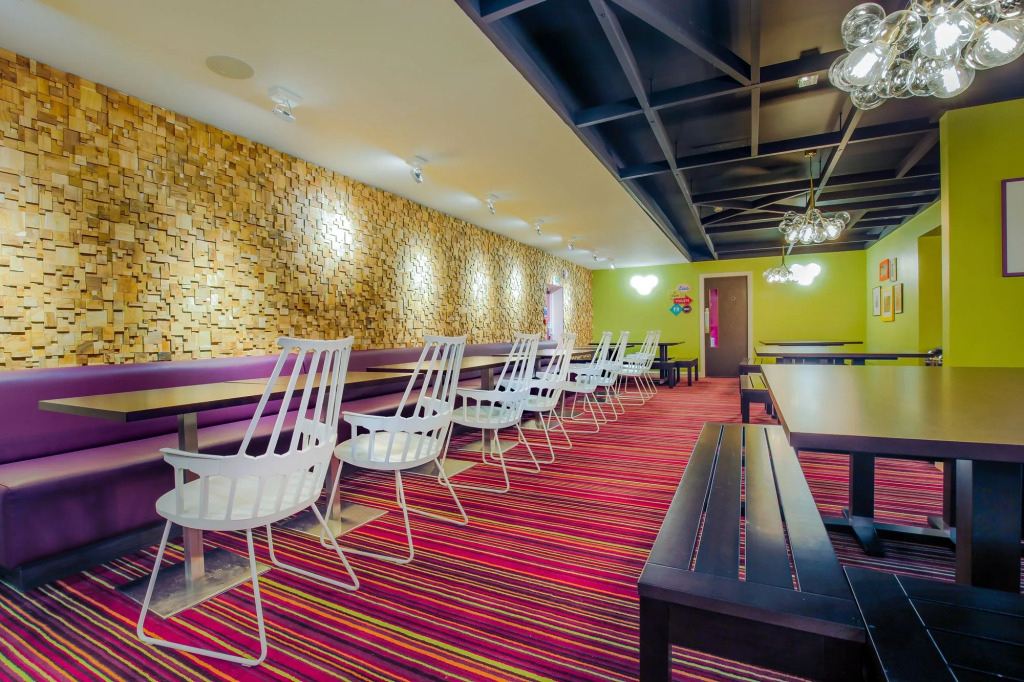 Safestay London Kensington Holland Park