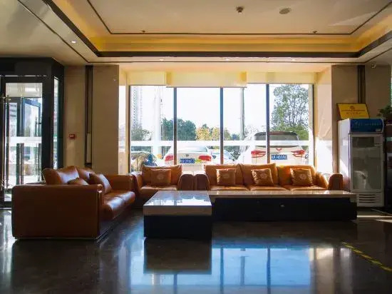 GreenTree Eastern Hotel (Fuyang Railway Station Guoyang South Road)