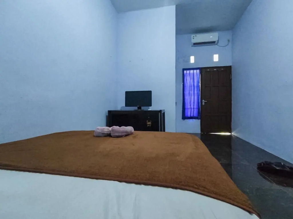 YS Homestay near Terminal Bayuangga Probolinggo