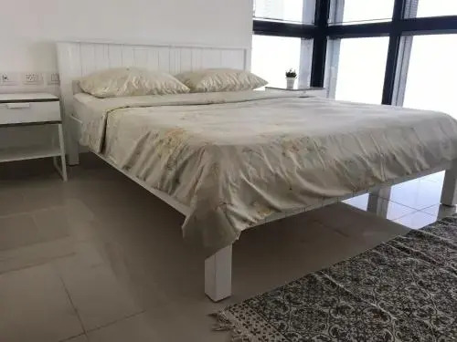 110 sqm Luxury Apartment On The Sea