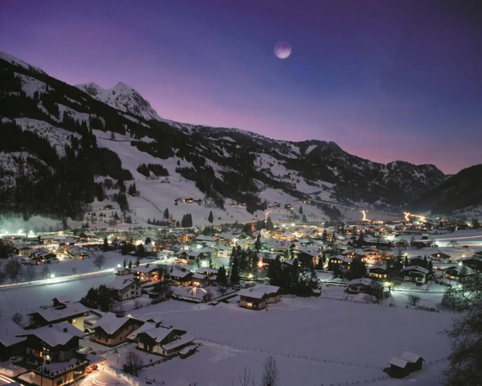 Bauernhofhotel "die Unterbergerin" - Zimmer mit Frühstück und Ferienwohnungen in Gastein mit GRATIS Thermeneintritt