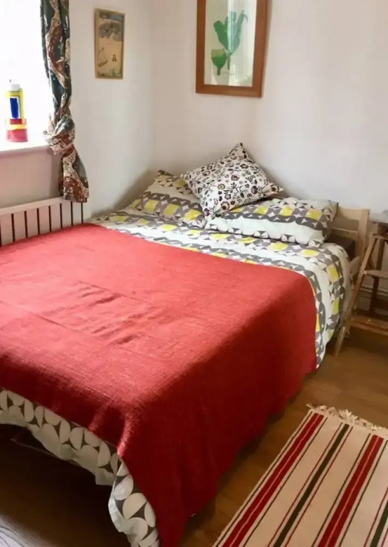 2 Bedroom Apartment in West London