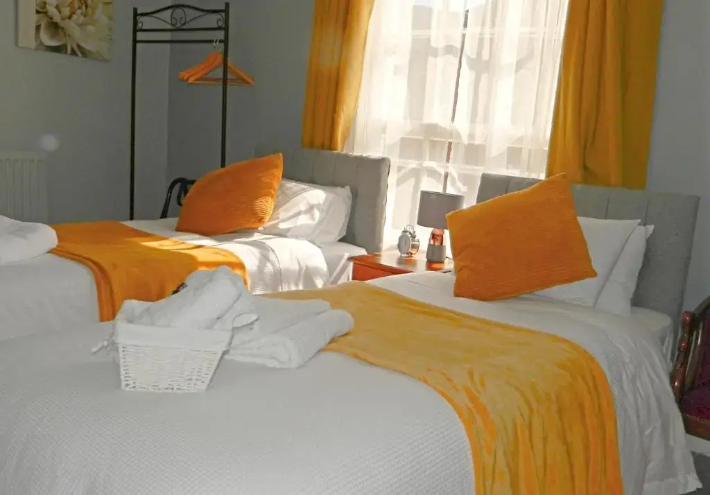 Kings Head Inn, Warwick