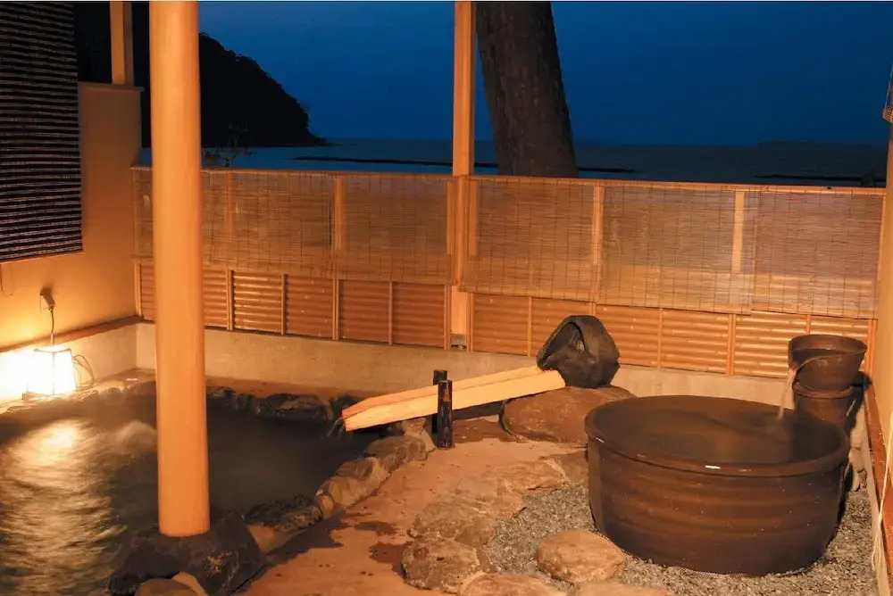 Yoimachi No Yado Hagiichirin