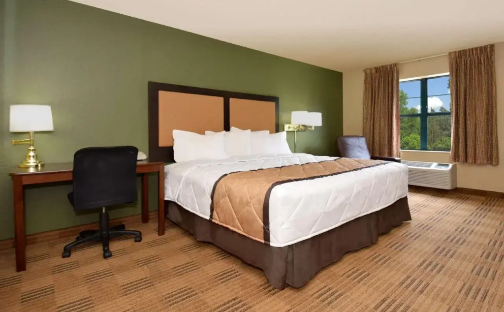 Extended Stay America Suites - Kansas City - Overland Park - Quivira Rd